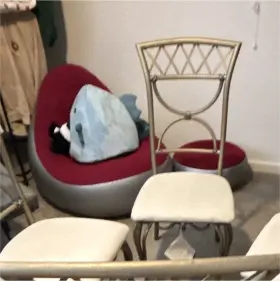 07-37501 Ashley D211-01 Dining Chair Metal Frame Polyester Upholstery Beige/gold 18x17x10 07-37501 Ashley D211-01 Dining Chair Metal Frame Polyester Upholstery Beige/gold 18x17x10