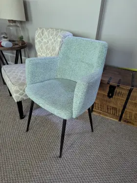 3000034 Ashley Furniture Modern Upholstered Accent Chair Light Blue Speckled Fabric