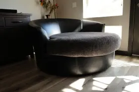 3220221 Ashley Furniture Kumasi Oversized Swivel Barrel Accent Chair