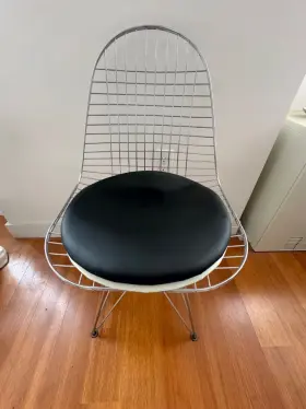 Dkr-5 Eames Wire Eiffel Chair Set Of 4 With White And Black Seat Cushion Option