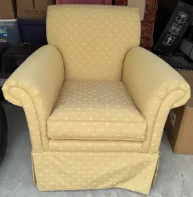 207296-6 Ethan Allen Euc Lounge Easy Chair Style Yellow White Leaf Design