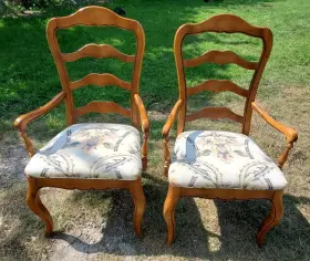 26-6310a Ethan Allen Country French Ladder Back Dining Chair Set Of 2 Captains Arm Accent