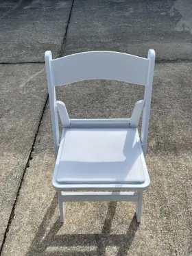 Hercules 711181049930 Series Folding Chair - White Resin 48 Chairs Used