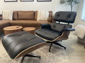 445245 Herman Miller New Eames Lounge Chair And Ottoman Walnut / Black Leather 12/2025