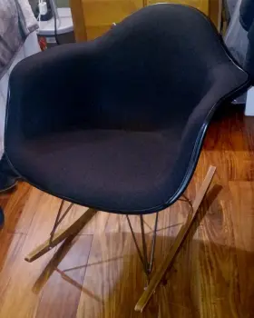 Rarutouzabk1420 Herman Miller Eames Molded Plastic Armchair With Rocker Base Rar