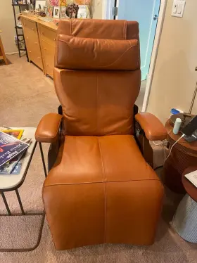 Pc-600 Human Touch Perfect Zero Gravity Chair Silhouette