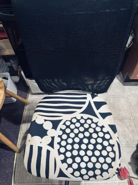 20759 Ikea Hydraulic Chair With Wheels And Turn Around