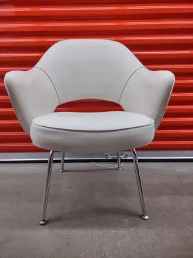 71apc Knoll Eero Saarinen For Executive Armchair With Off-white/ivory Leather
