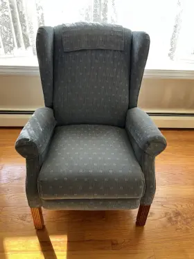 028915 La-z-boy Genuine Blue Ferguson High Leg Recliner Chair