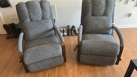 La-z-boy C186086 La-z-boy Persia Reclining Chairs Set Of 2 Gray Fabric Wood Arms