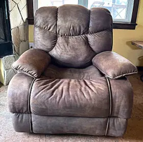4215 Lane Home Furnishing Zero Gravity Kane Saddle Oversized Rocker Recliner Usa Made