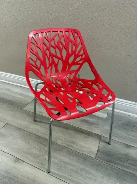 Ac16bu Leisuremod Lounge Chair Stackable Armless With Chromed Metal Legs/ Polypropylene Plastic Red