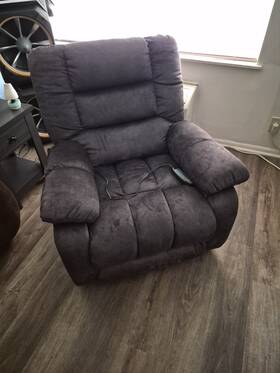 Recliner Llr86201 Blue Has Massage Heat One Side Pocket Fully Lays Out Doesnftt Rock