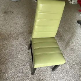 42720385 Rooms To Go Mabry Green Side Chair