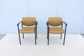 475412m Steelcase Modern New Player Multipurpose Stackable Guest Or Side Chairs - A Pair