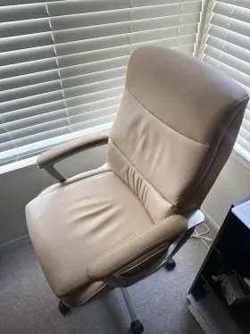 60071-crm Thomasville Furniture Josephine Ergonomic Bonded Swivel Manager Chair