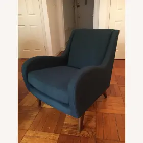 9264323 West Elm Green Accent Chair