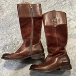 Frye Jayden Button Tall Red Wood Womens Sz 7.5 Leather Equestrian Riding Boots Pre-owned. Price: $90.00.