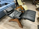 Human Touch Pc Perfect Chair Power Electric Zero Gravity Recliner Black Leather Used. Price: $1999.00.