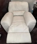 Palliser Power Leather Recliner - White Mint Used. Price: $499.95.
