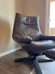 Natuzzi Italia Genuine Leather Swivel Lounge Chair + Ottoman Made Italy Used. Price: $2500.00.