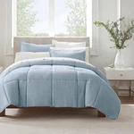 Serta Simply Clean 2 Piece Comforter Set, Twin Xl - Light Blue Nwt New. Price: $35.00.