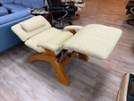 Human Touch Pc Perfect Chair Power Electric Zero Gravity Recliner Ivory Leather Used. Price: $1999.00.