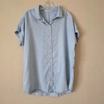 Soft Surroudings Light Blue Denim Button-up Shirt Size Large Chambray Pre-owned. Price: $19.99.