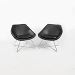 2018 Pearson Lloyd & Allermuir Open Black Leather / Vinyl Lounge Chair 9X Avail Used. Price: $1200.00.