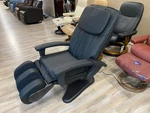 Human Touch HT-110 HTT-10XL Massage Chair Massaging Recliner Showroom Black Used. Price: $1299.00.