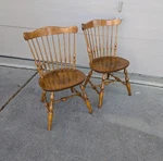 Set Of Vintage Ethan Allen Heirloom Nutmeg Maple Windsor Dining Chairs 10-6102 Used. Price: $495.00.