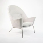 2018 CH468 Oculus Lounge Chair By Wegner For Carl Hansen Divina Melange Used. Price: $6000.00.